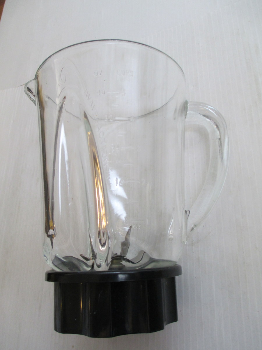 Hamilton Beach Wave Action blender pitcher blades collar replacement